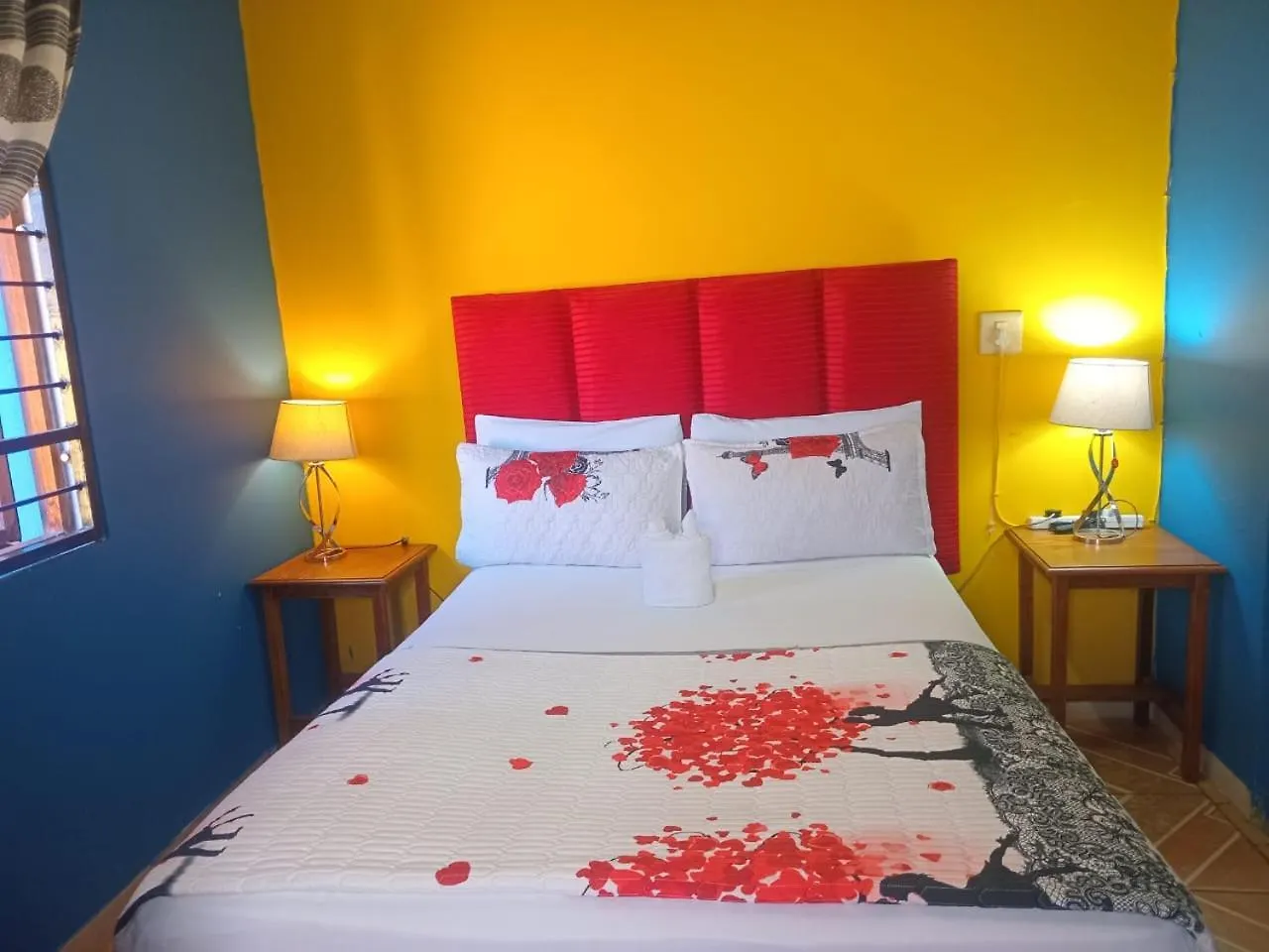 Neo & Ruks Guest House Parow Cape Town