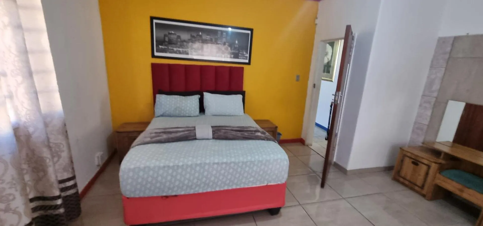 Neo & Ruks Guest House Parow Cape Town South Africa